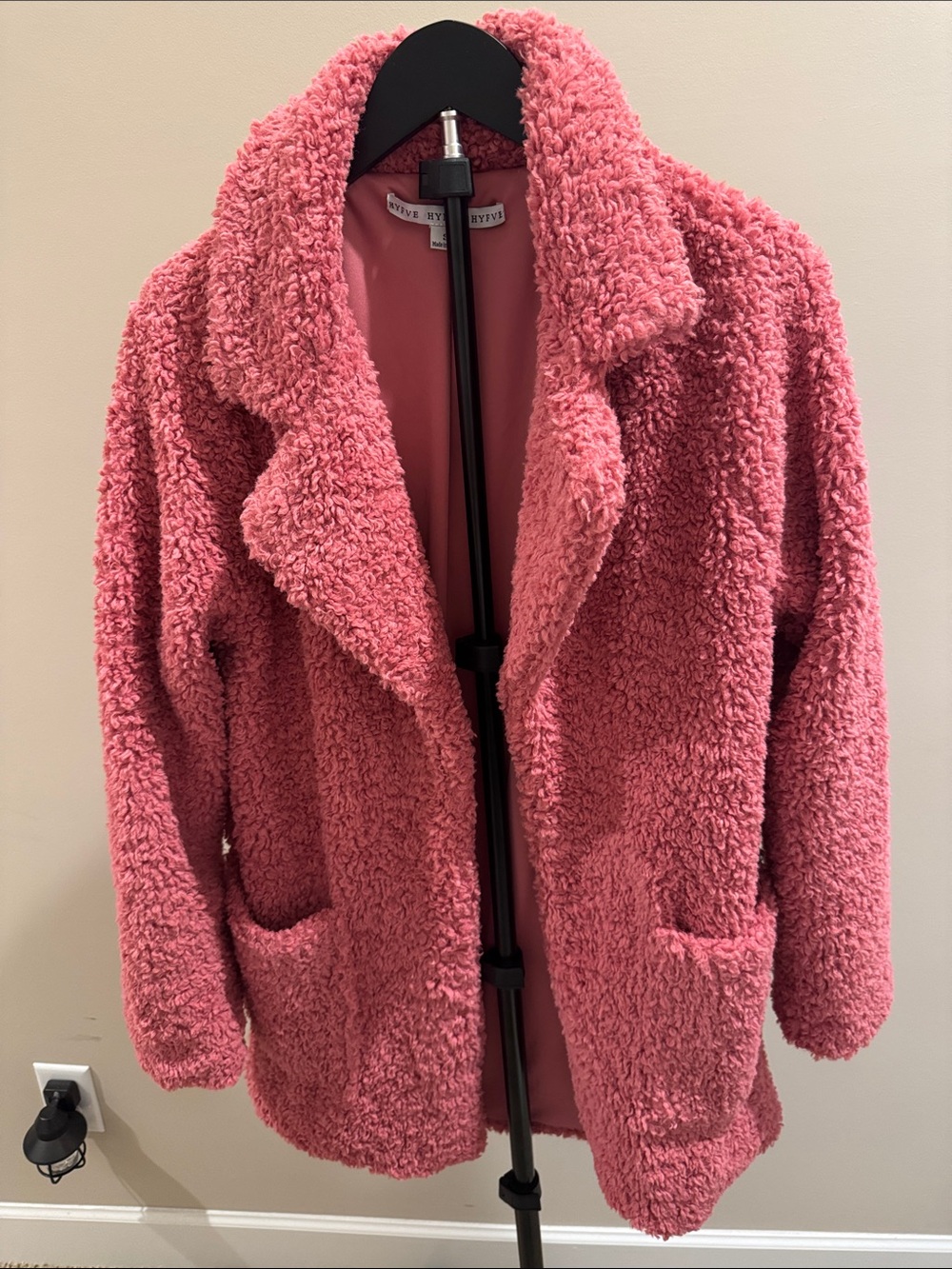 Jacket - Picture 1 of 1